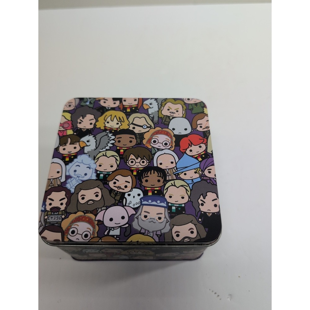 Harry Potter 250-Piece Jigsaw Puzzle in Collectible Tin Container‎ by Paladone